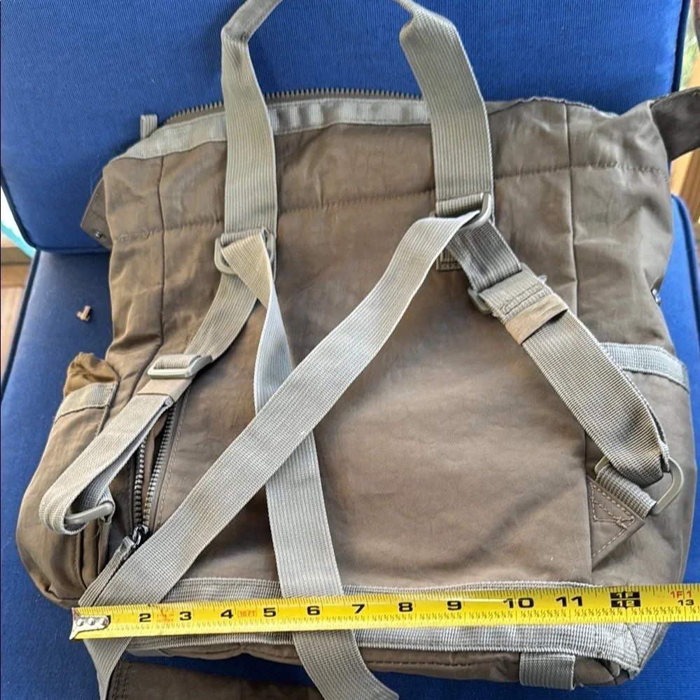 Tommy Bahama Green Backpack with Durable Construction